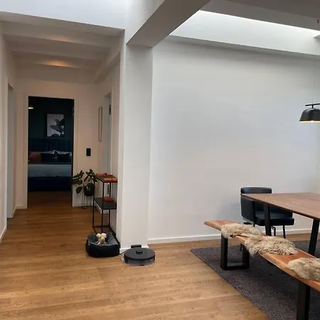 Apartment Luxuriose In Guter Lage *
